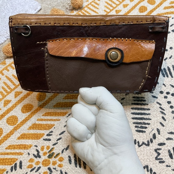 Clutch, wallet - Picture 3 of 7